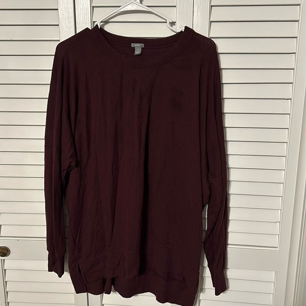 Aerie long sleeve top